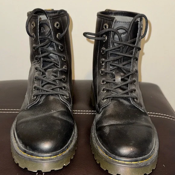 Dr. Martens Men's Boots 10 - Picture 3 of 3